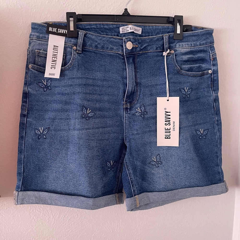 Butterfly High Rise Shorts, 20w